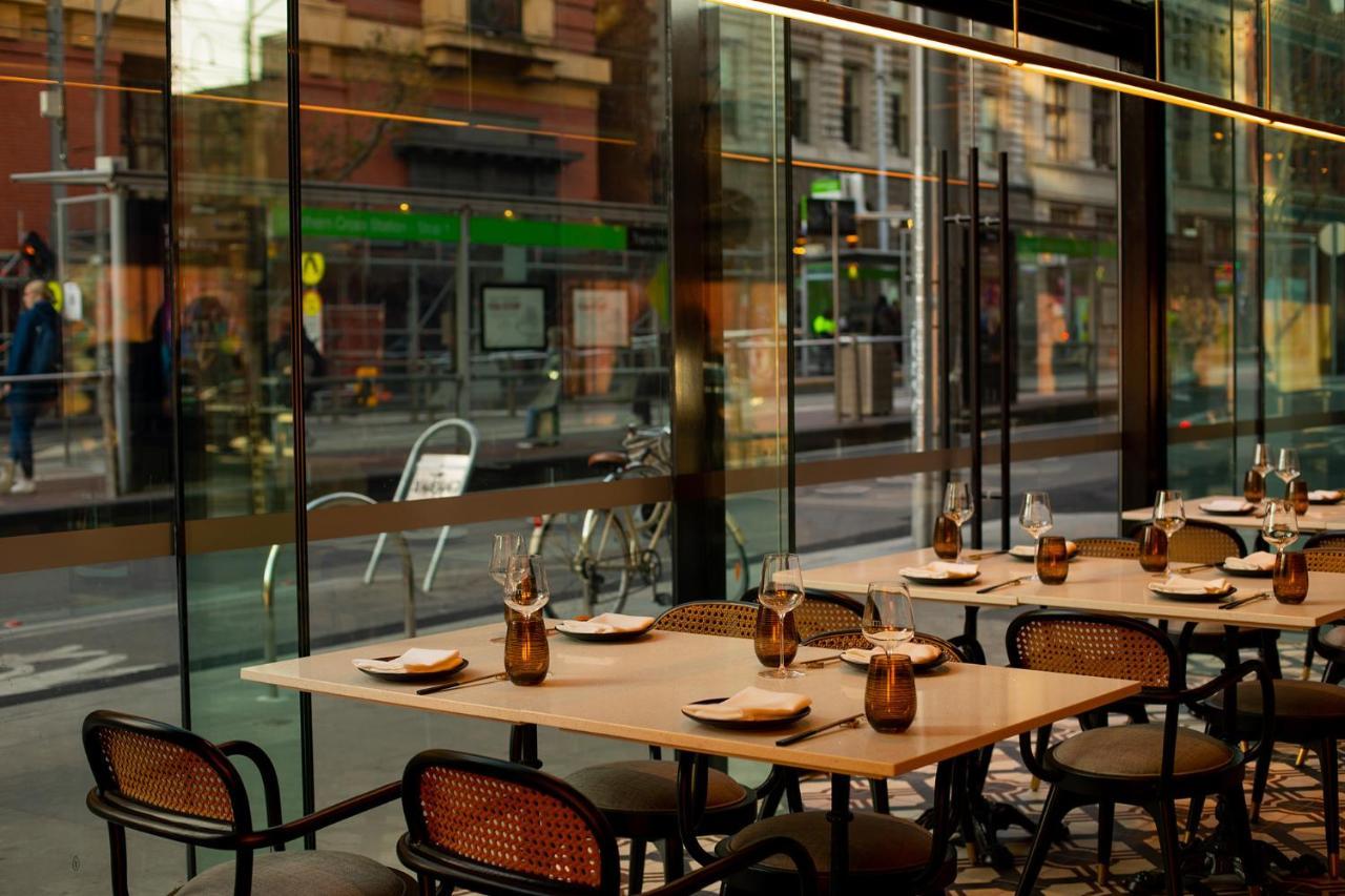 Movenpick Hotel Melbourne On Spencer Екстер'єр фото