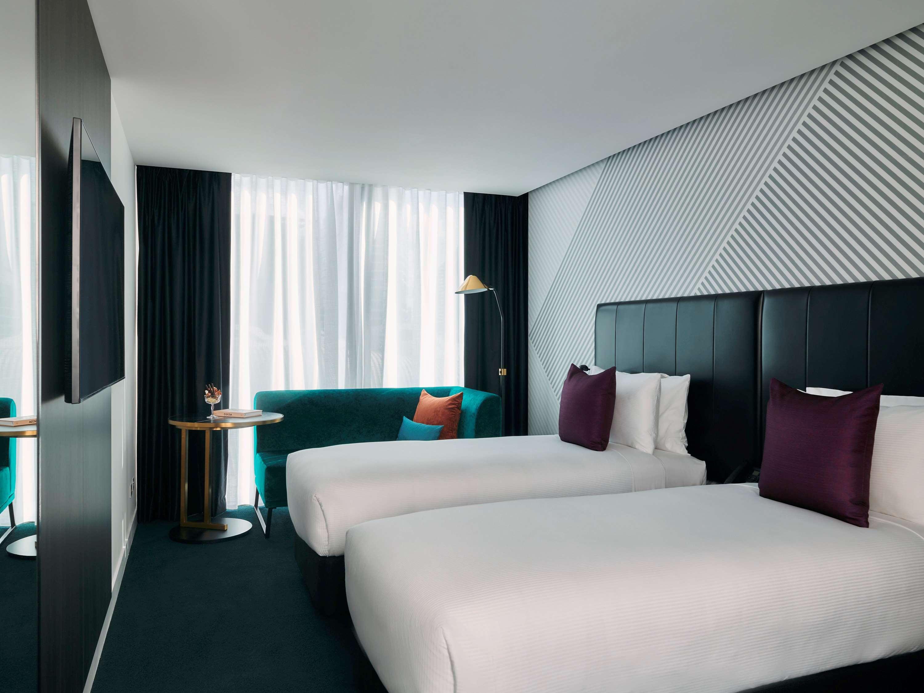 Movenpick Hotel Melbourne On Spencer Екстер'єр фото