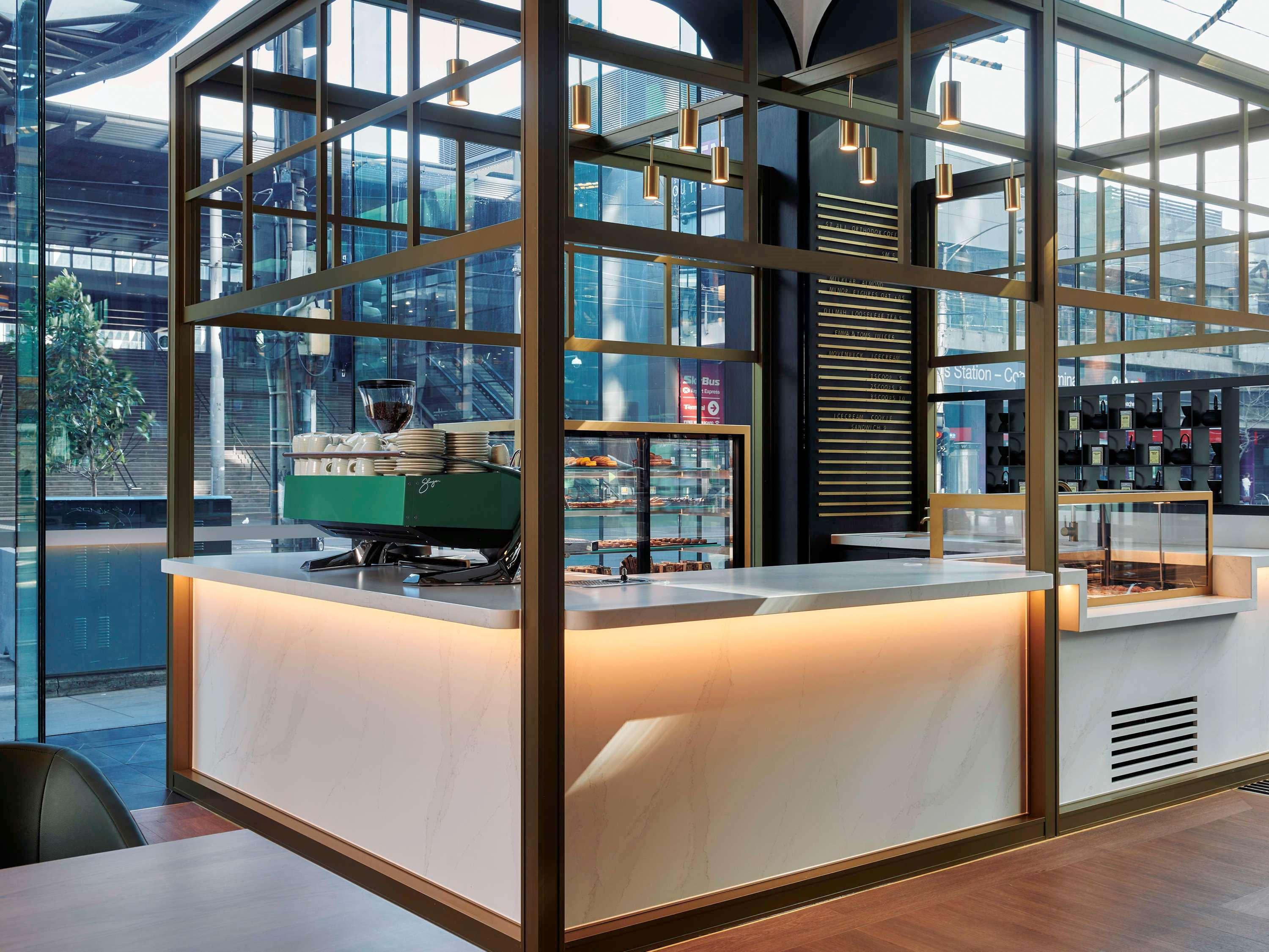 Movenpick Hotel Melbourne On Spencer Екстер'єр фото