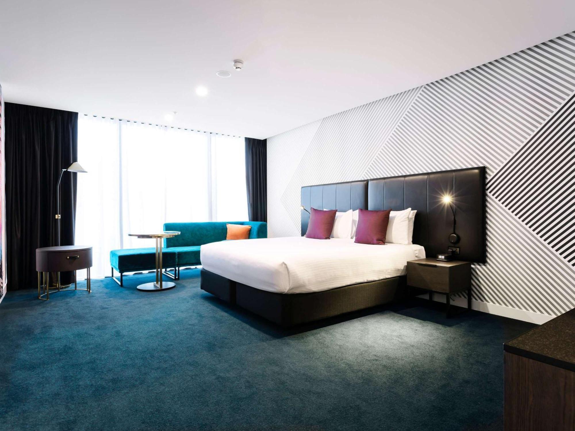 Movenpick Hotel Melbourne On Spencer Екстер'єр фото